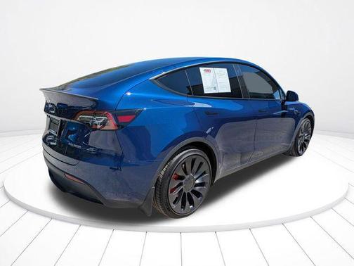 2023 Tesla Model Y Performance Dual Motor All-Wheel Drive