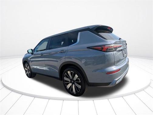 2026 Mitsubishi Outlander SE 1.5T 2WD