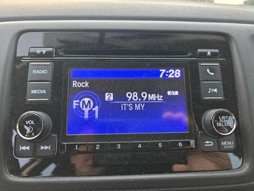 Crystal Black Pearl 2019 Honda HR-V LX