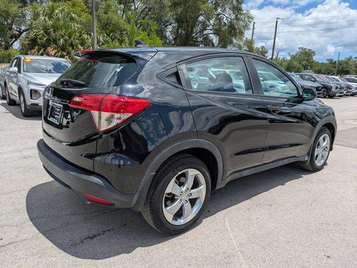 Crystal Black Pearl 2019 Honda HR-V LX