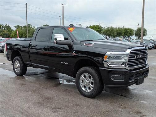 2024 RAM 2500 Laramie Crew Cab 4x4 6'4' Box