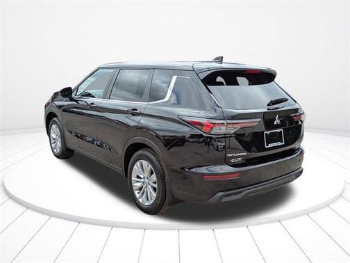 2025 Mitsubishi Outlander ES 2.5 2WD