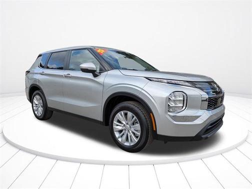 2025 Mitsubishi Outlander ES 2.5 2WD