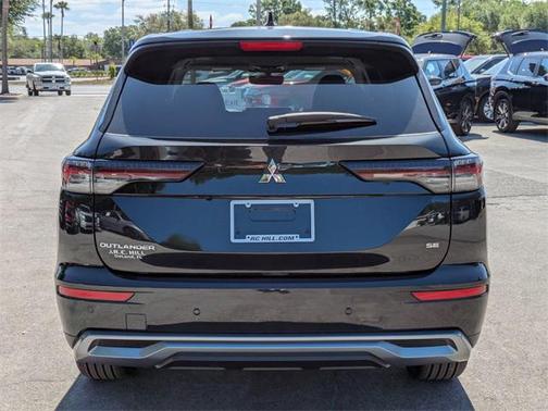 2025 Mitsubishi Outlander SE 2.5 2WD