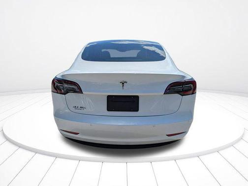 Pearl White Multi-Coat 2021 Tesla Model 3 Standard Range Plus