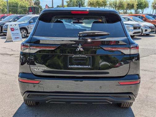 2025 Mitsubishi Outlander ES 2.5 2WD