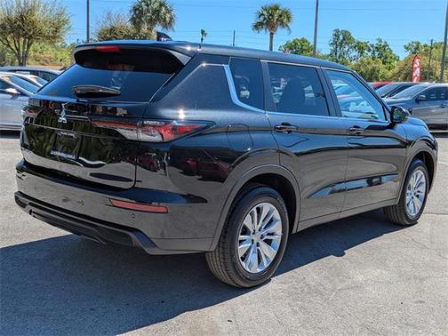 2025 Mitsubishi Outlander ES 2.5 2WD