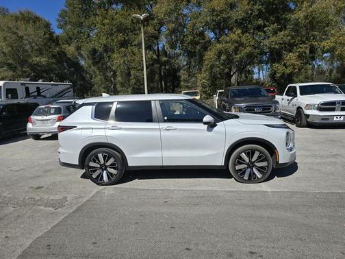 2025 Mitsubishi Outlander SE 2.5 S-AWC