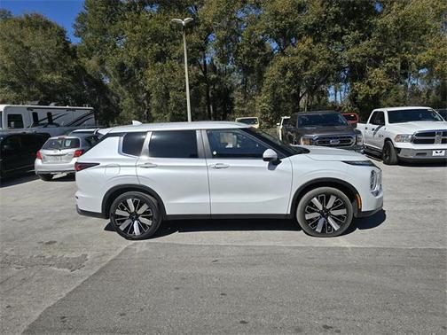 2025 Mitsubishi Outlander SE 2.5 S-AWC