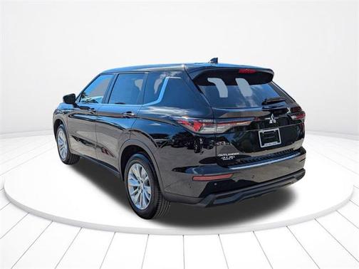 2025 Mitsubishi Outlander ES 2.5 2WD