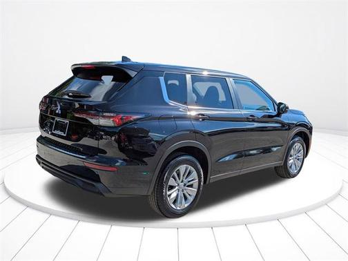 2025 Mitsubishi Outlander ES 2.5 2WD