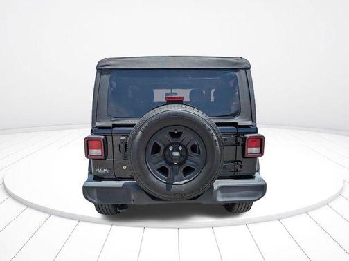 Black Clearcoat 2022 Jeep Wrangler Sport