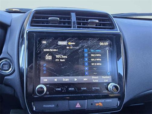 2024 Mitsubishi Outlander Sport SE