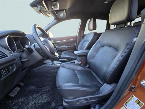 2024 Mitsubishi Outlander Sport SE