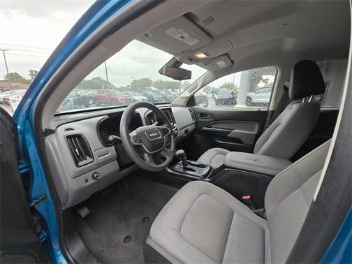 2021 GMC Canyon Elevation Standard