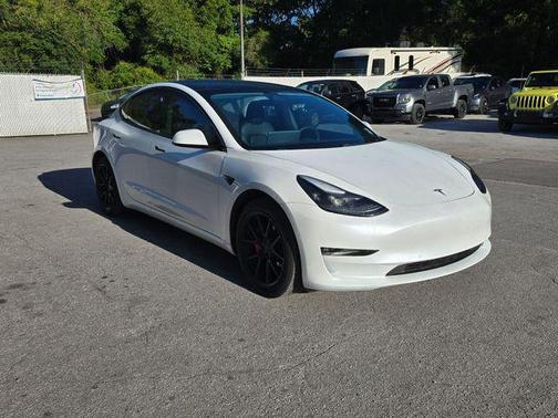 Pearl White Multi-Coat 2021 Tesla Model 3 Long Range