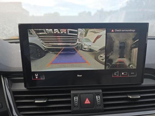 2022 Audi Q5 40 Premium Plus