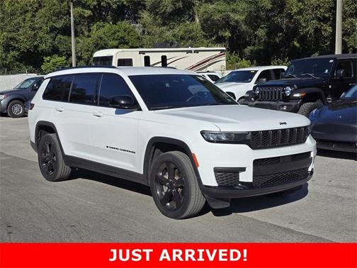 2023 Jeep Grand Cherokee L Altitude