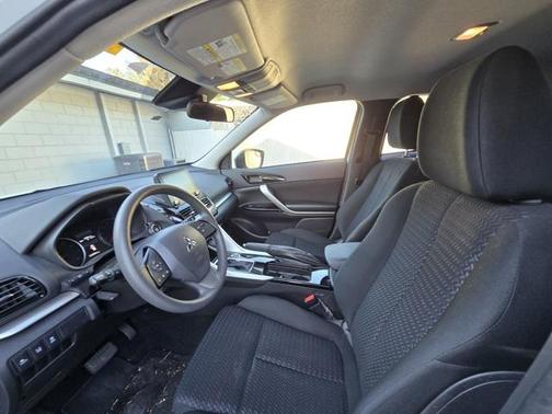 2024 Mitsubishi Eclipse Cross LE