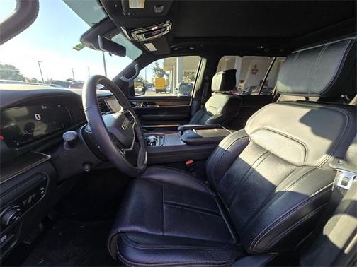 2023 Jeep Grand Wagoneer 4x4