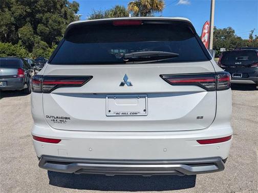 2025 Mitsubishi Outlander SE 2.5 2WD