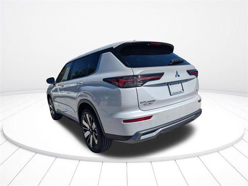 2025 Mitsubishi Outlander SE 2.5 2WD