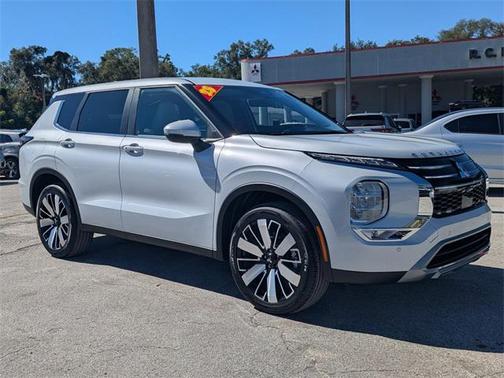 2025 Mitsubishi Outlander SE 2.5 2WD