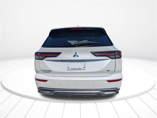 2025 Mitsubishi Outlander SE 2.5 2WD