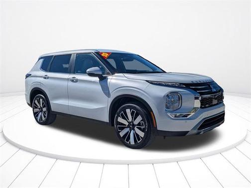 2025 Mitsubishi Outlander SE 2.5 2WD