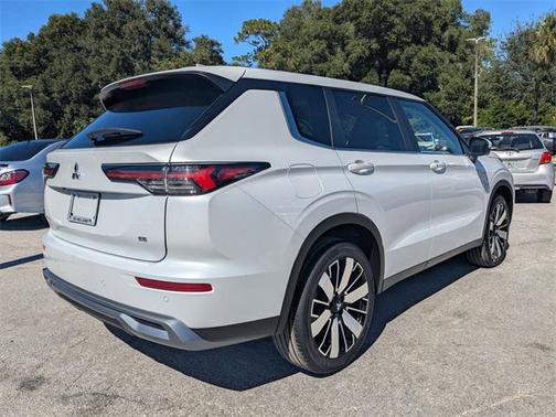 2025 Mitsubishi Outlander SE 2.5 2WD