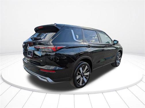 2025 Mitsubishi Outlander SE 2.5 2WD