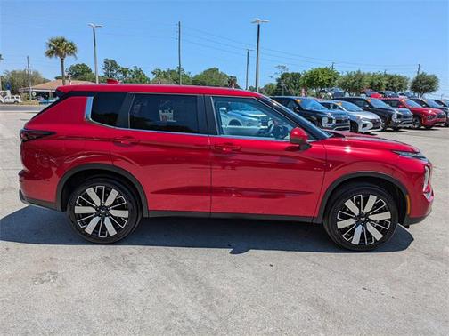 2025 Mitsubishi Outlander SE 2.5 2WD