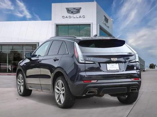 2022 Cadillac XT4 Sport