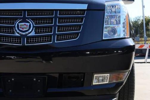 2014 Cadillac Escalade Luxury