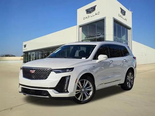 2025 Cadillac XT6 Premium Luxury FWD