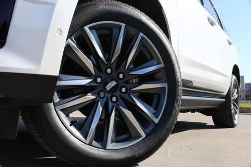 2022 Cadillac Escalade Sport Platinum