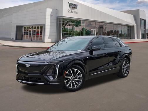 Stellar Black Metallic 2026 Cadillac LYRIQ Sport