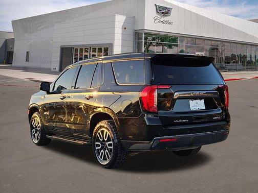 2024 GMC Yukon 4WD AT4