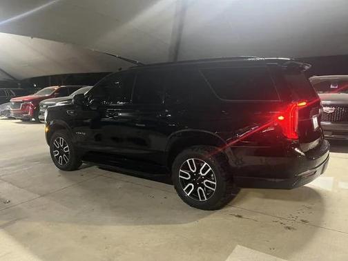 2024 GMC Yukon 4WD AT4