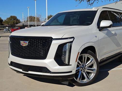 2025 Cadillac Escalade Sport Platinum