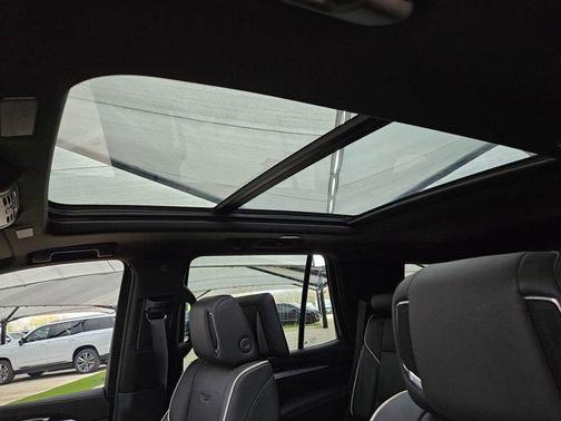 2025 Cadillac Escalade Premium Luxury