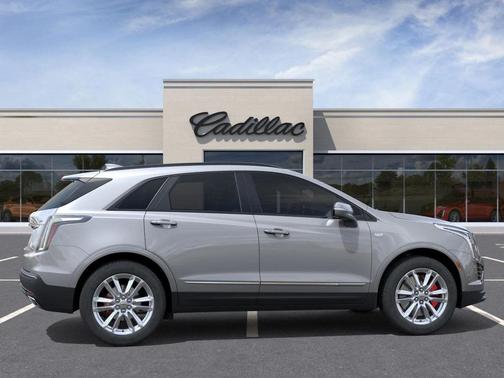 2025 Cadillac XT5 Sport