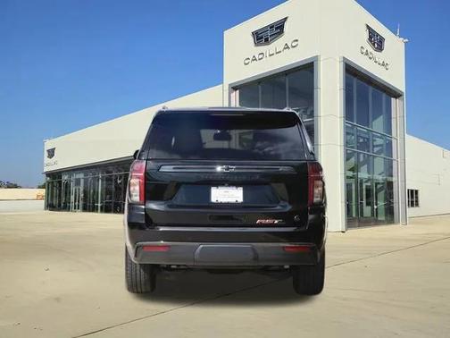 2021 Chevrolet Suburban RST