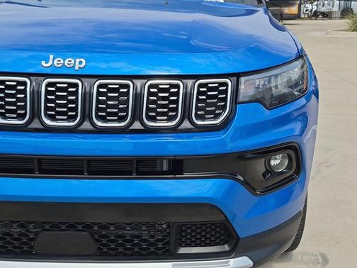 Hydro Blue Pearlcoat 2025 Jeep Compass Limited