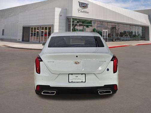 2026 Cadillac CT4 Luxury RWD