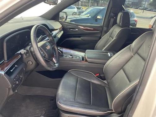 2022 Cadillac Escalade Premium Luxury