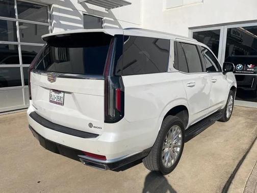 2022 Cadillac Escalade Premium Luxury