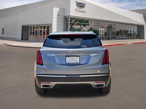Argent Silver Metallic 2025 Cadillac XT5 Premium Luxury