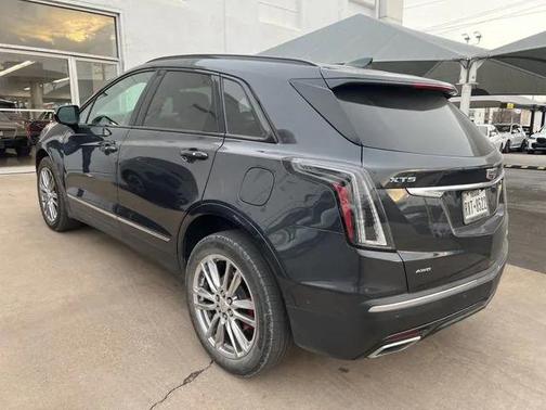 2022 Cadillac XT5 Sport