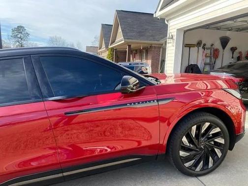 2024 Lincoln Nautilus Reserve